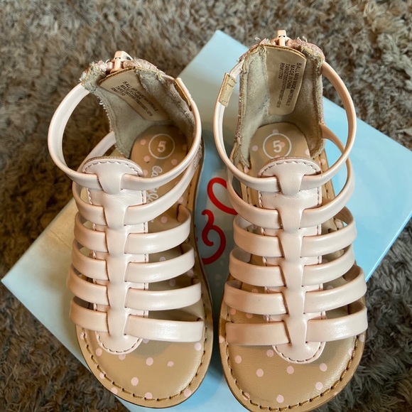 ⭐️SOLD⭐️ Baby girl sandals - Picture 8 of 11